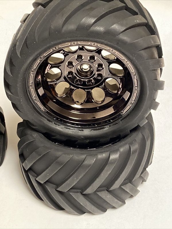 HPI Bullet MT Flux Monstertruck Räder Reifen mit Felgen 12mm sechskant 1/10